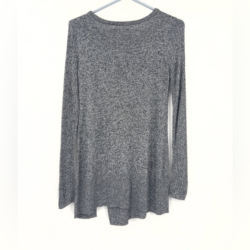 Gray Ribbed Knit Sweater - Picture 11 of 13